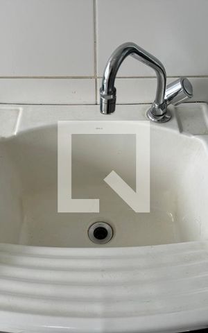 Apartamento à venda com 165m², 3 quartos e 2 vagas Apartamento à venda com 165m², 3 quartos e 2 vagasCozinha e Área de Serviço
