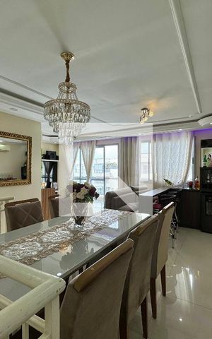Apartamento à venda com 165m², 3 quartos e 2 vagas Apartamento à venda com 165m², 3 quartos e 2 vagasSala