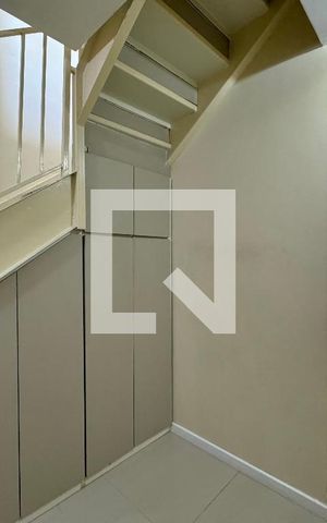 Apartamento à venda com 165m², 3 quartos e 2 vagas Apartamento à venda com 165m², 3 quartos e 2 vagasCorredor