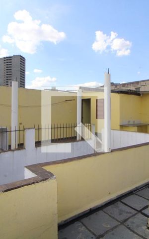 Casa à venda com 220m², 3 quartos e 2 vagasQuintal 2