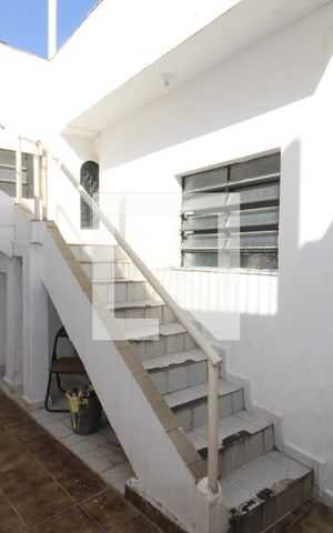 Casa à venda com 220m², 3 quartos e 2 vagasÁrea de Serviço