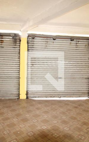 Casa à venda com 220m², 3 quartos e 2 vagasGaragem