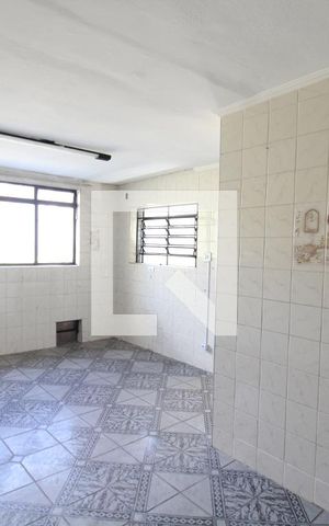 Casa à venda com 220m², 3 quartos e 2 vagasSala