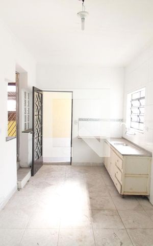 Casa à venda com 220m², 3 quartos e 2 vagasCozinha 1
