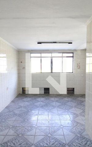 Casa à venda com 220m², 3 quartos e 2 vagasSala
