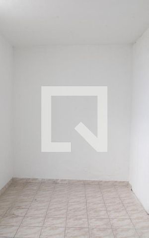 Casa à venda com 220m², 3 quartos e 2 vagasQuarto 4