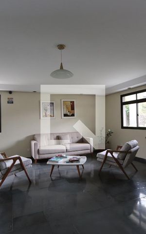 Apartamento à venda com 72m², 2 quartos e 2 vagasÁrea comum - Hall social