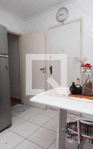 Apartamento à venda com 72m², 2 quartos e 2 vagasCozinha