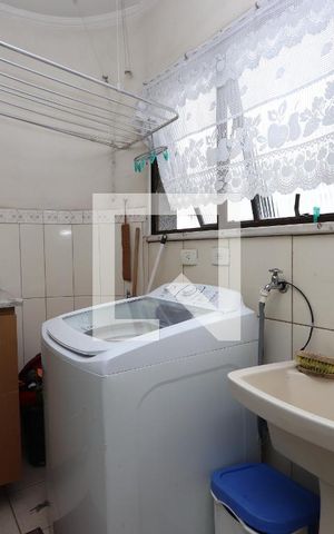 Apartamento à venda com 72m², 2 quartos e 2 vagasLavanderia