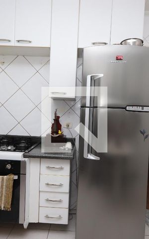 Apartamento à venda com 72m², 2 quartos e 2 vagasCozinha