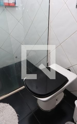 Apartamento à venda com 72m², 2 quartos e 2 vagasBanheiro