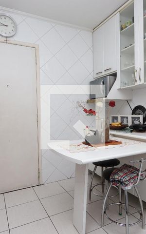 Apartamento à venda com 72m², 2 quartos e 2 vagasCozinha