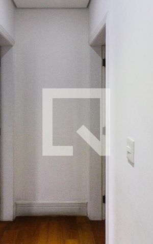 Apartamento à venda com 170m², 3 quartos e sem vaga Apartamento à venda com 170m², 3 quartos e sem vagaCorredor