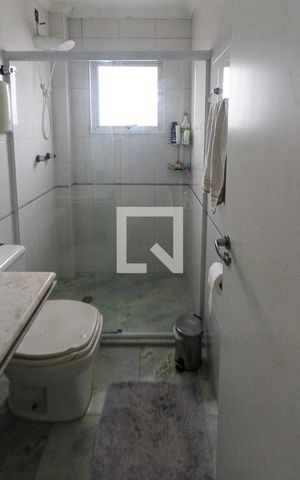 Apartamento à venda com 170m², 3 quartos e sem vaga Apartamento à venda com 170m², 3 quartos e sem vagaBanheiro da Suíte 02