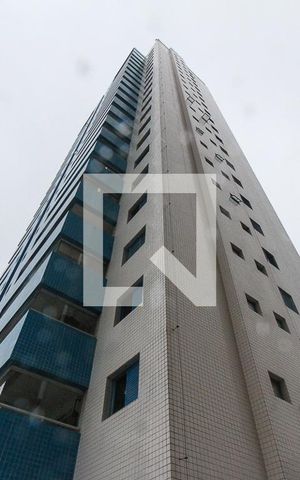 Apartamento à venda com 170m², 3 quartos e sem vaga Apartamento à venda com 170m², 3 quartos e sem vagaFachada