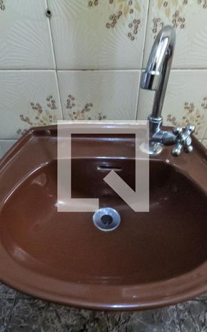 Casa à venda com 250m², 3 quartos e 2 vagas Casa à venda com 250m², 3 quartos e 2 vagasLavabo