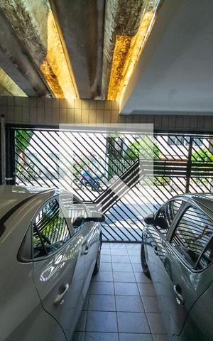 Casa à venda com 250m², 3 quartos e 2 vagas Casa à venda com 250m², 3 quartos e 2 vagasVista da Sala
