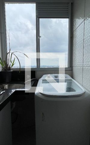 Apartamento para alugar com 42m², 2 quartos e sem vaga Apartamento para alugar com 42m², 2 quartos e sem vagaÁrea de Serviço