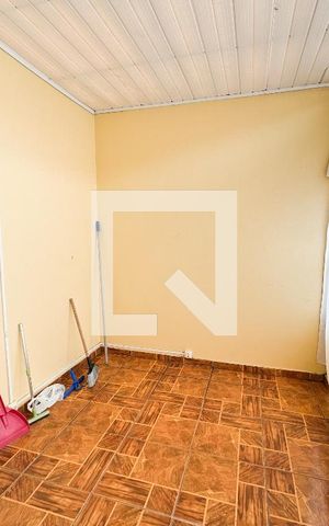 Casa de condomínio à venda com 150m², 3 quartos e 2 vagasVaranda