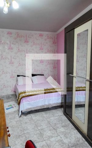 Casa à venda com 353m², 5 quartos e 6 vagas Casa à venda com 353m², 5 quartos e 6 vagasQuarto 1 - Suíte