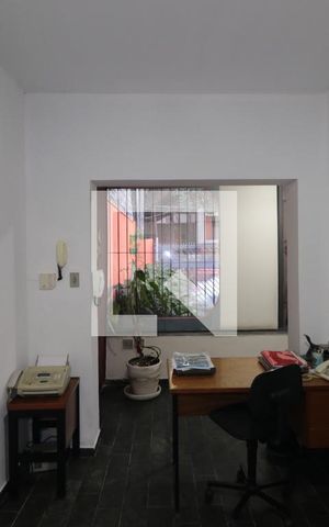 Casa para alugar com 135m², 1 quarto e 2 vagasSala