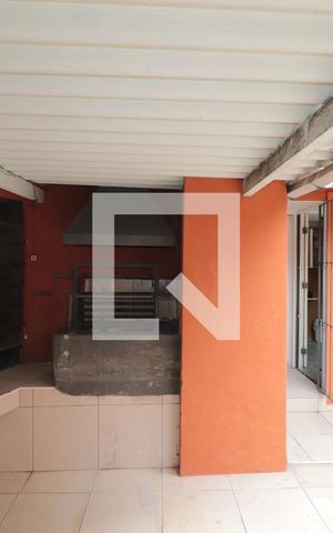 Casa para alugar com 135m², 1 quarto e 2 vagasQuintal