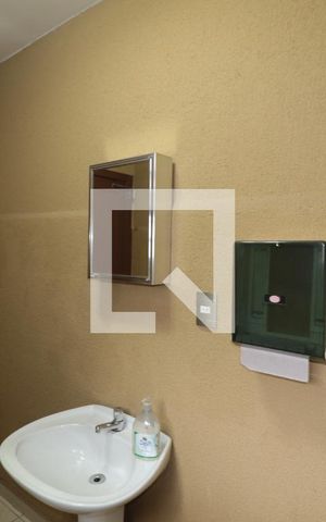 Casa para alugar com 135m², 1 quarto e 2 vagasBanheiro