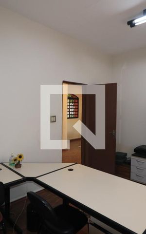 Casa para alugar com 135m², 1 quarto e 2 vagasQuarto 1