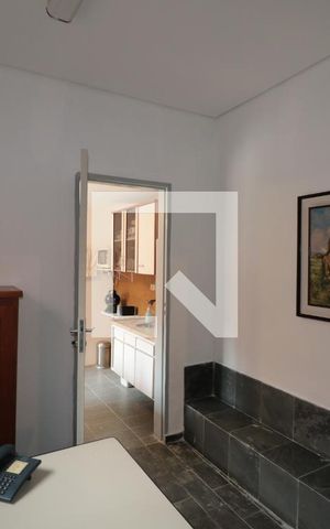 Casa para alugar com 135m², 1 quarto e 2 vagasEscritório