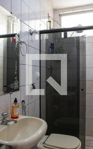 Apartamento à venda com 112m², 3 quartos e 1 vaga Apartamento à venda com 112m², 3 quartos e 1 vagaBanheiro