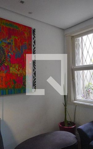 Casa à venda com 260m², 3 quartos e 2 vagasGabinete