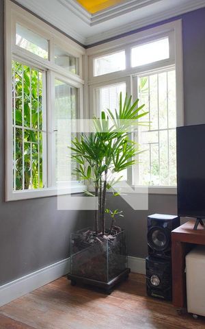 Casa à venda com 260m², 3 quartos e 2 vagasSala de Estar