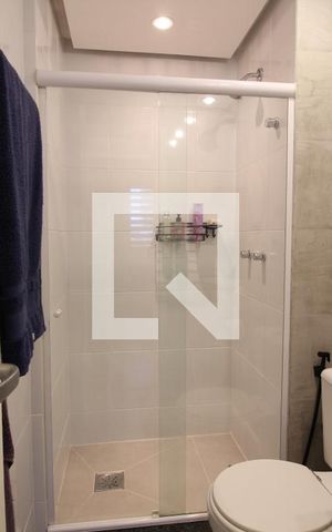 Apartamento para alugar com 70m², 2 quartos e 1 vagaBanheiro Social