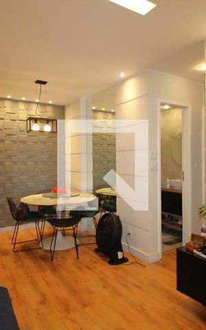 Apartamento para alugar com 70m², 2 quartos e 1 vagaSala