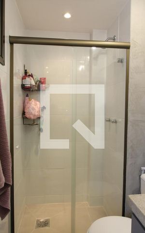 Apartamento para alugar com 70m², 2 quartos e 1 vagaQuarto 2 - Banheiro da Suíte