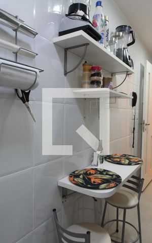 Apartamento para alugar com 70m², 2 quartos e 1 vagaCozinha