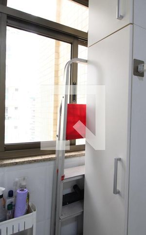 Apartamento para alugar com 70m², 2 quartos e 1 vagaÁrea de Serviço