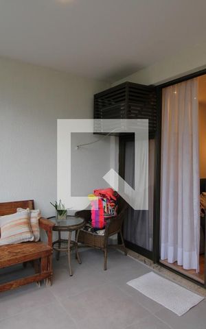 Apartamento para alugar com 70m², 2 quartos e 1 vagaVaranda