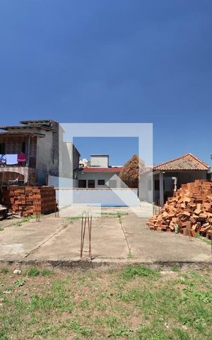 Casa para alugar com 80m², 2 quartos e 3 vagasÁrea externa