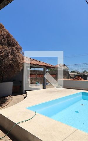 Casa para alugar com 80m², 2 quartos e 3 vagasÁrea externa