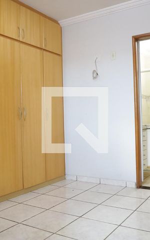 Apartamento para alugar com 92m², 3 quartos e 1 vagaQuarto