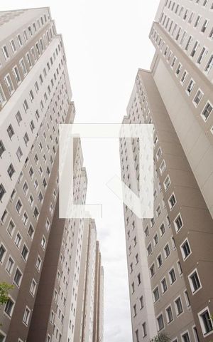 Apartamento para alugar com 38m², 2 quartos e sem vagaCondomínio - Fachada 