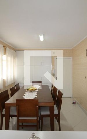 Casa à venda com 180m², 4 quartos e 3 vagasCozinha