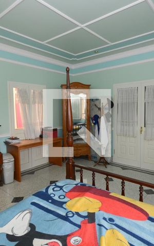 Casa à venda com 1100m², 4 quartos e 5 vagasSuíte 2