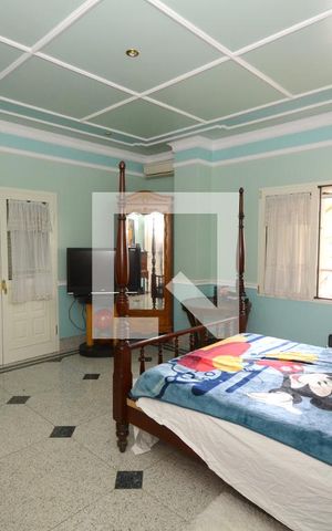 Casa à venda com 1100m², 4 quartos e 5 vagasSuíte 2