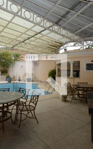 Casa à venda com 1100m², 4 quartos e 5 vagasPiscina