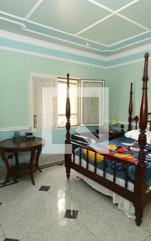 Casa à venda com 1100m², 4 quartos e 5 vagasSuíte 2
