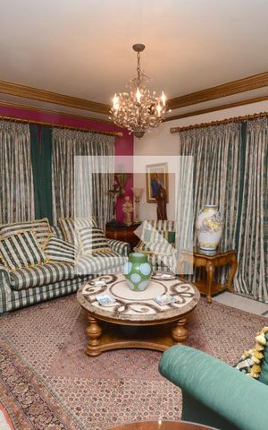 Casa à venda com 1100m², 4 quartos e 5 vagasSala 1