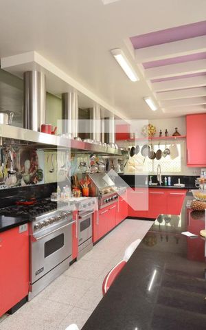 Casa à venda com 1100m², 4 quartos e 5 vagasCozinha