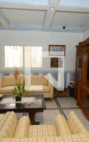 Casa à venda com 1100m², 4 quartos e 5 vagasSala de TV